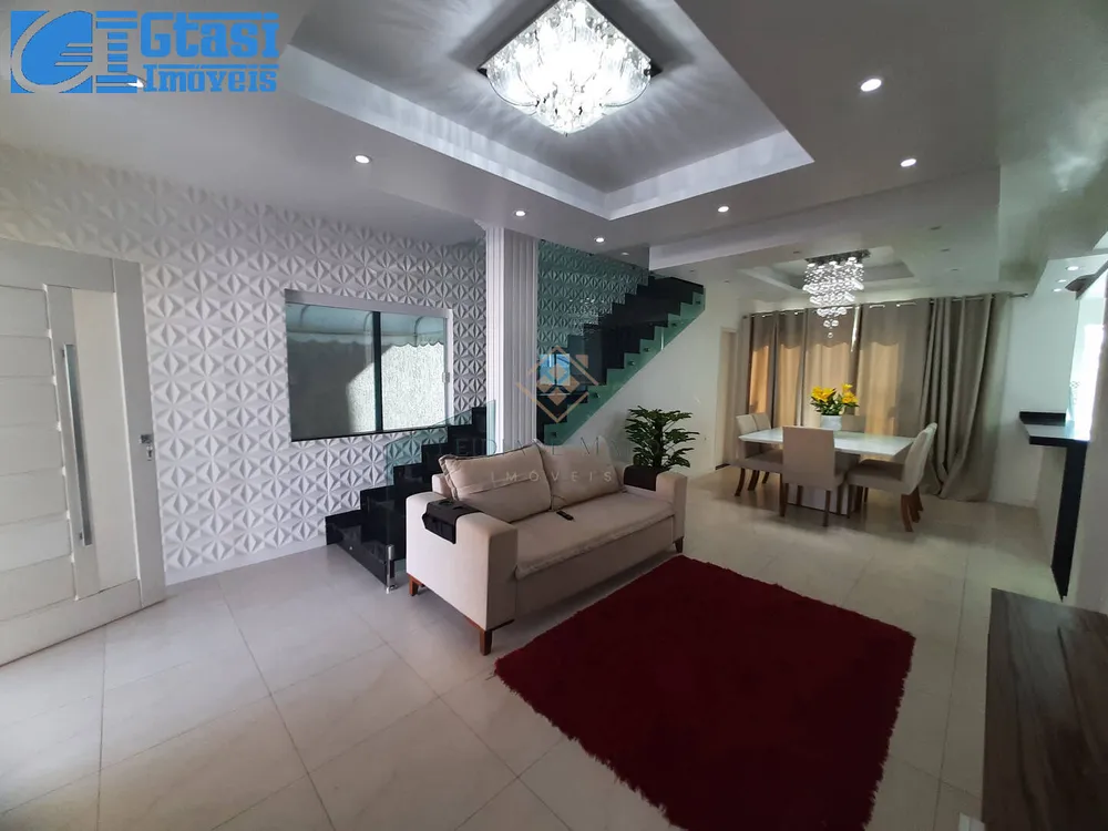 Casa, 3 quartos, 300 m² - Foto 1
