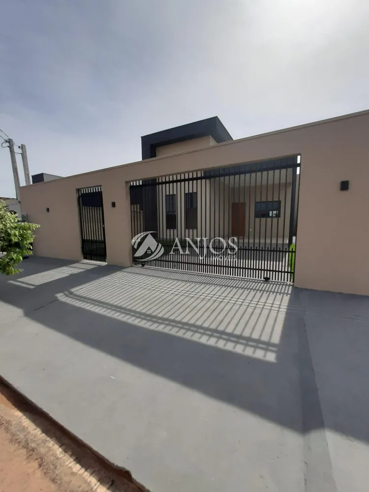 Casa, 3 quartos, 102 m² - Foto 1