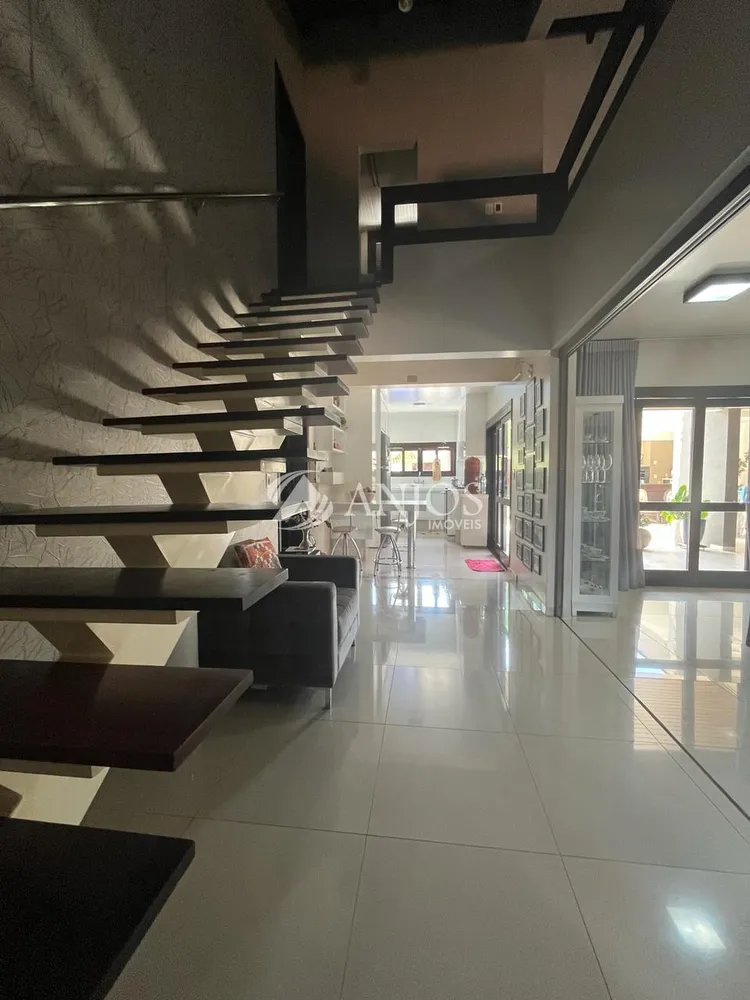 Casa, 4 quartos, 325 m² - Foto 10