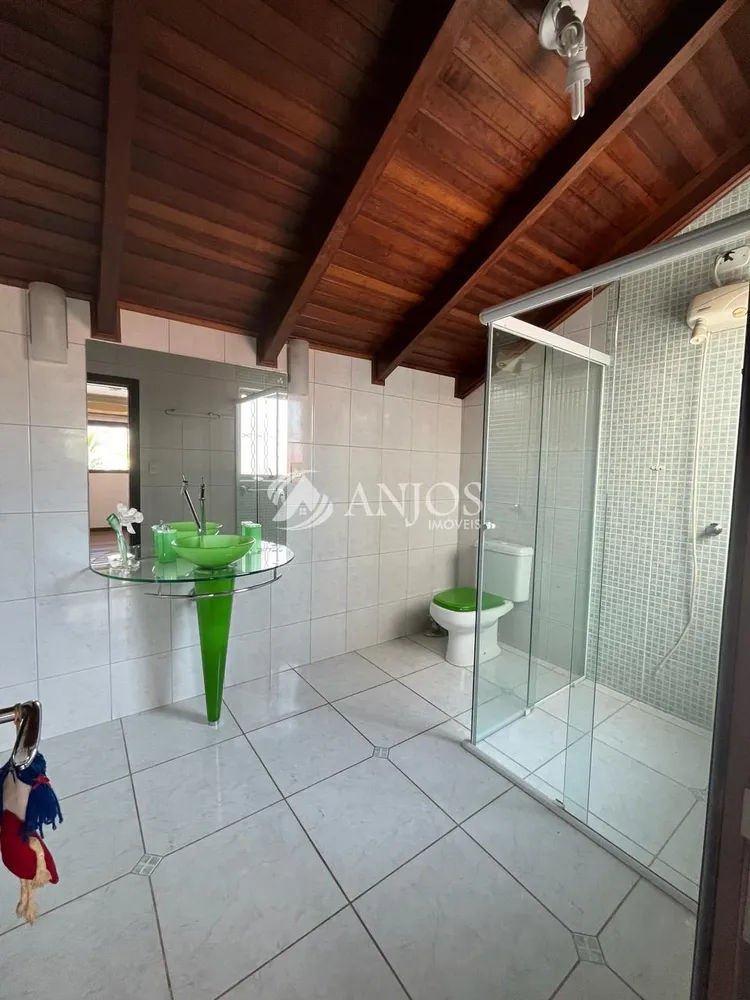 Casa, 4 quartos, 325 m² - Foto 11
