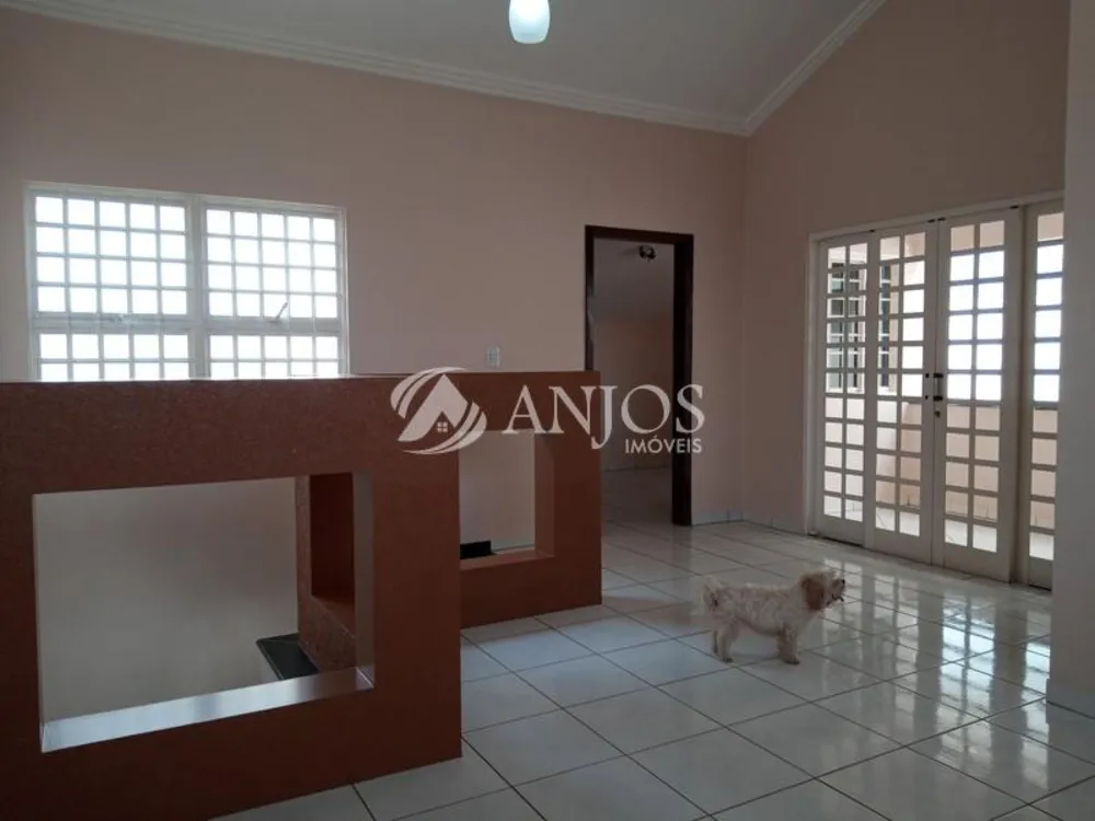Casa, 3 quartos, 340 m² - Foto 8