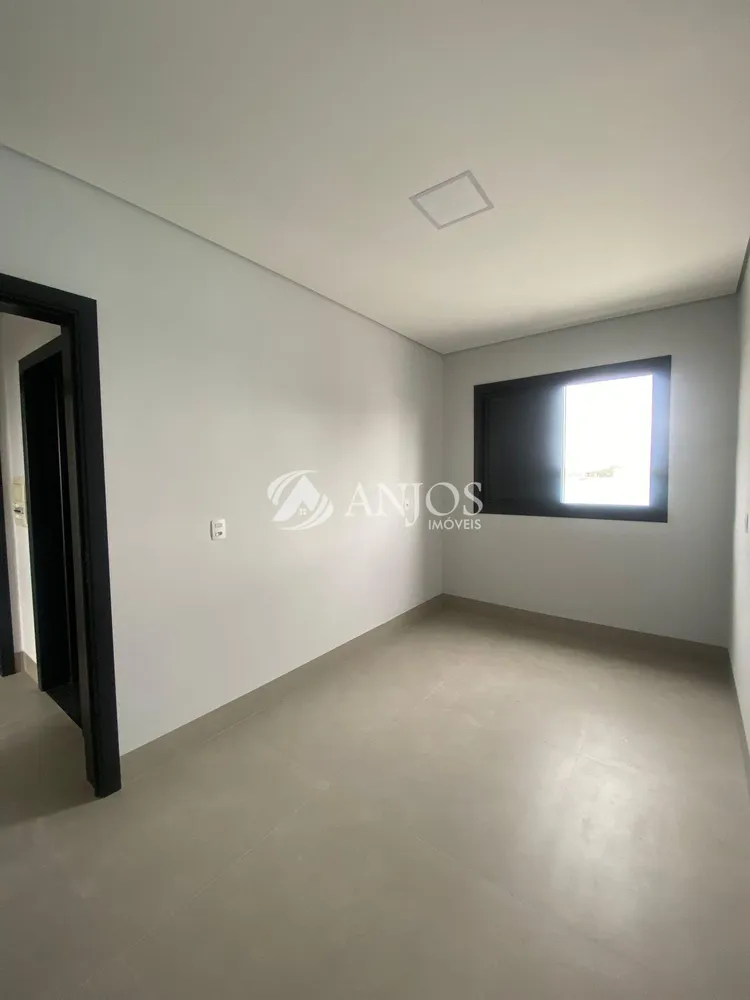 Apartamento, 1 quarto, 747 m² - Foto 13