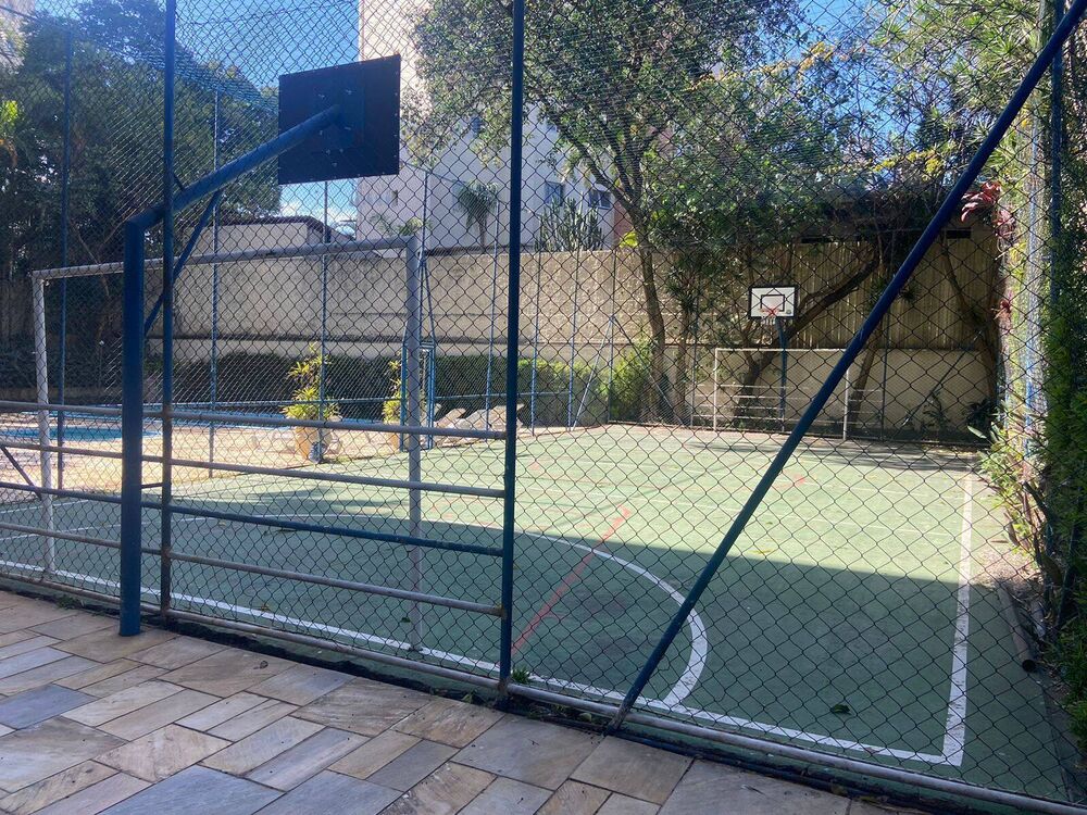 Apartamento à venda com 2 quartos, 75m² - Foto 20