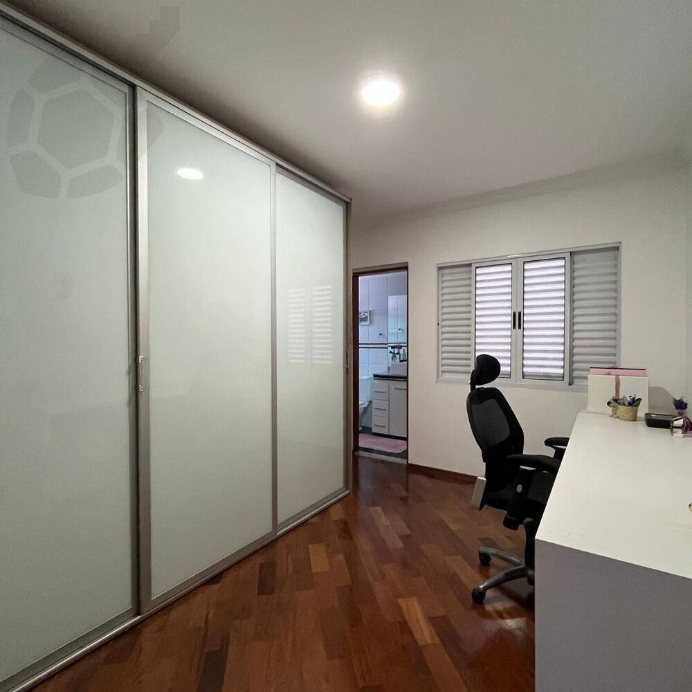 Casa, 3 quartos, 386 m² - Foto 4