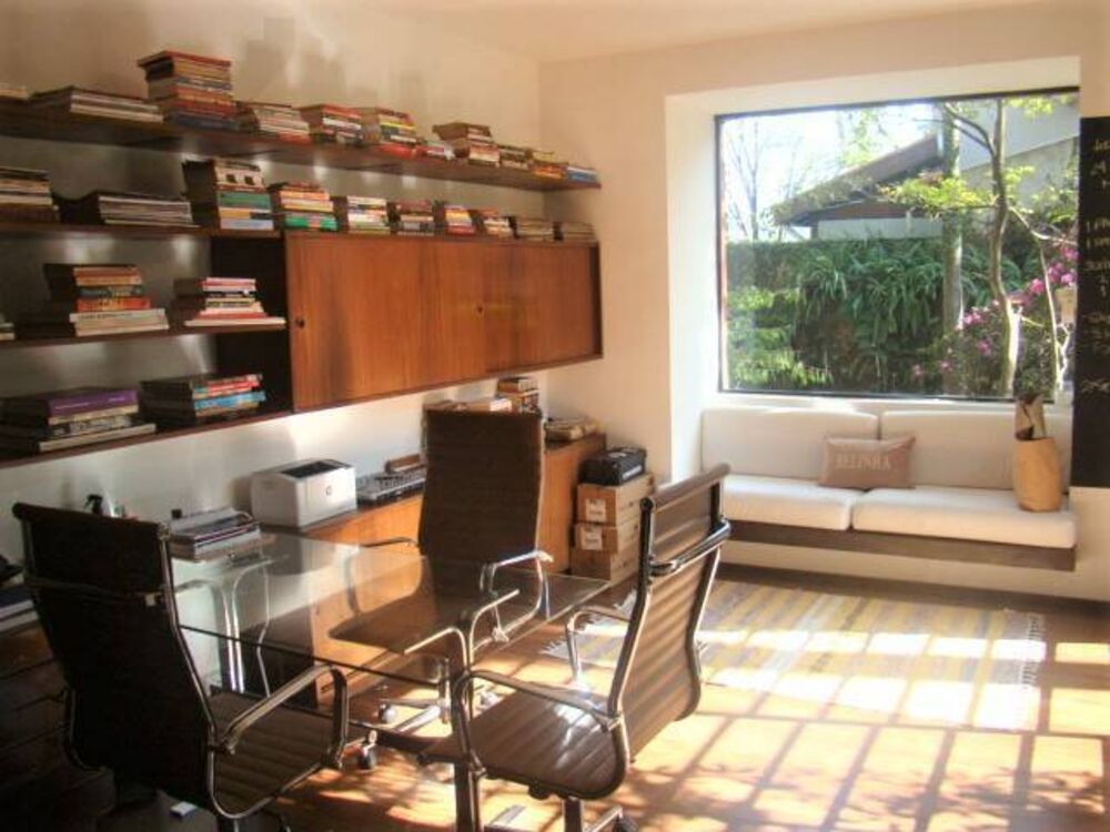 Casa à venda com 5 quartos, 300m² - Foto 7