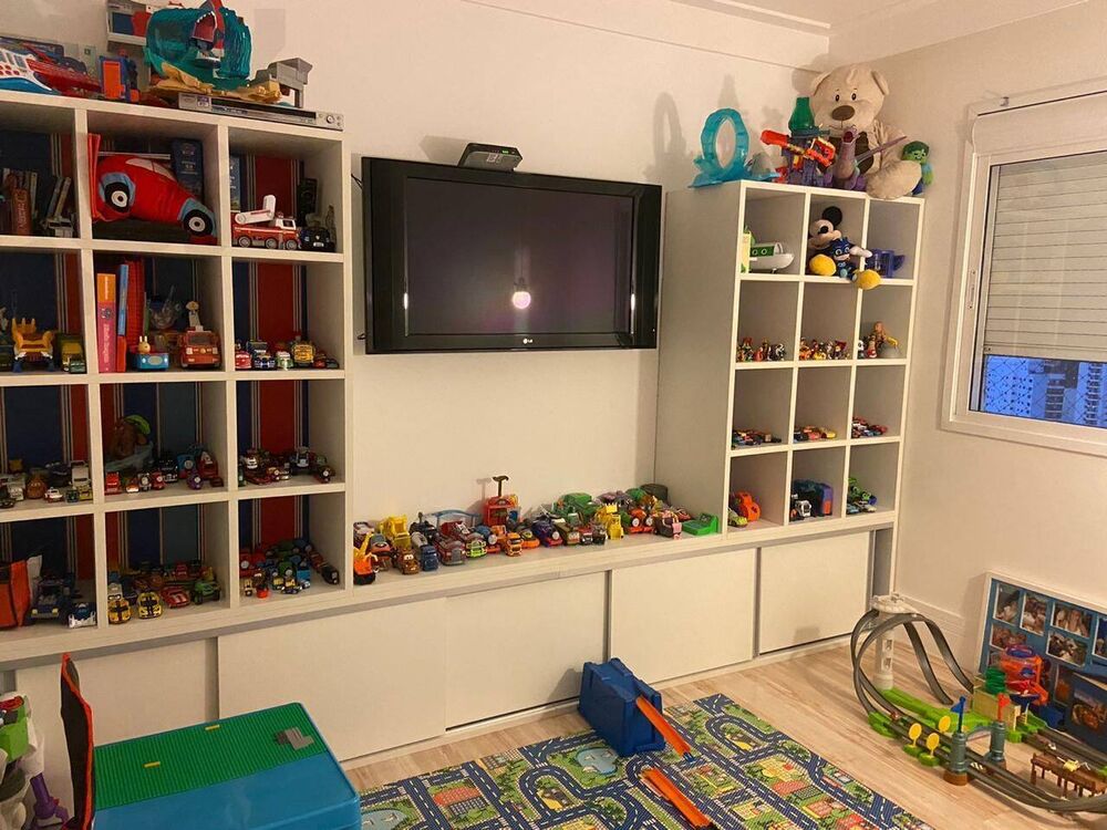 Apartamento, 3 quartos, 260 m² - Foto 1