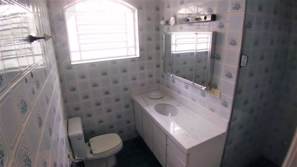 Casa à venda com 4 quartos, 220m² - Foto 7