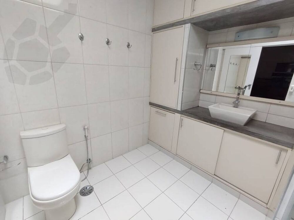 Casa, 4 quartos, 180 m² - Foto 1