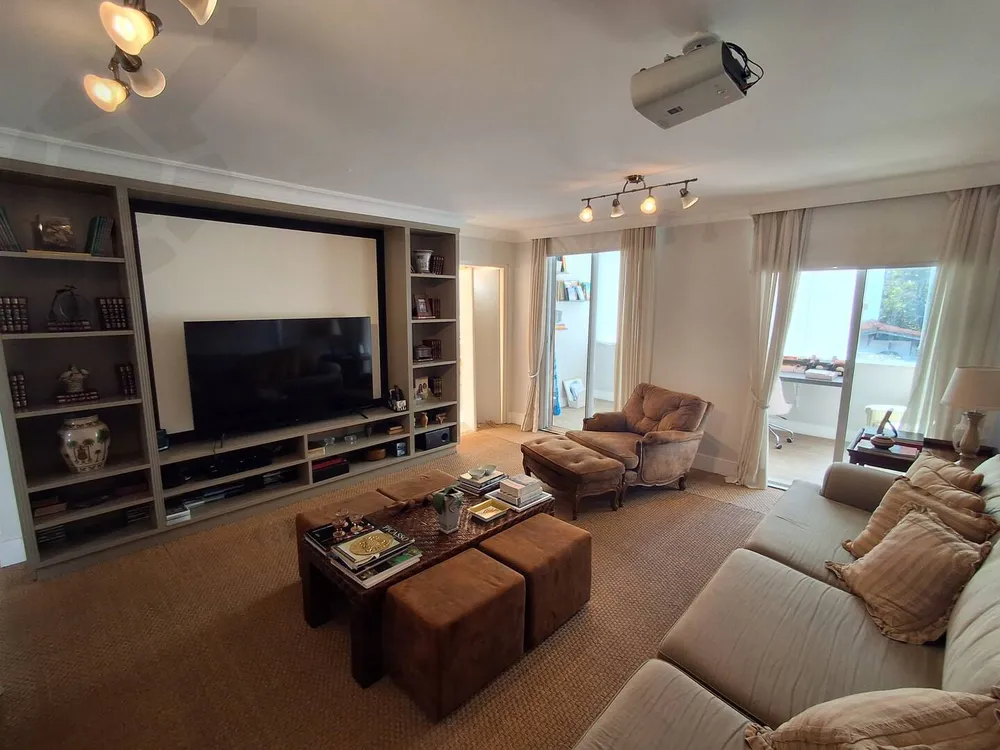 Casa, 3 quartos, 300 m² - Foto 9