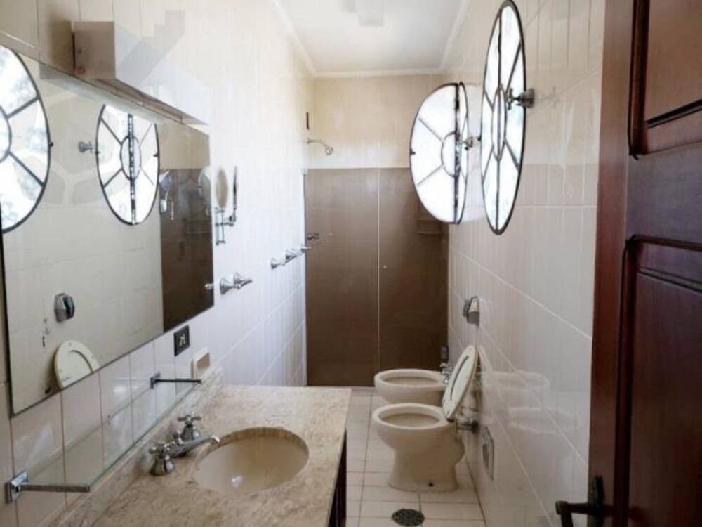 Casa, 5 quartos, 380 m² - Foto 1