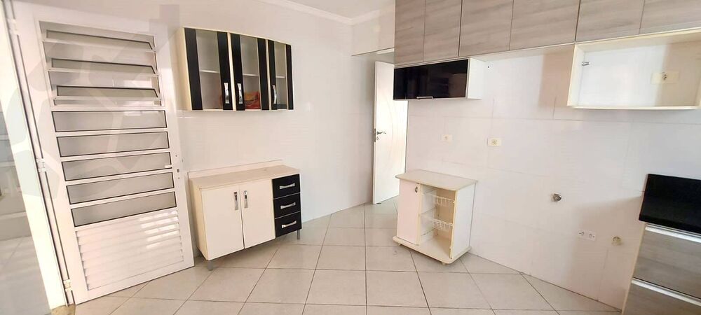 Casa à venda com 4 quartos, 120m² - Foto 3