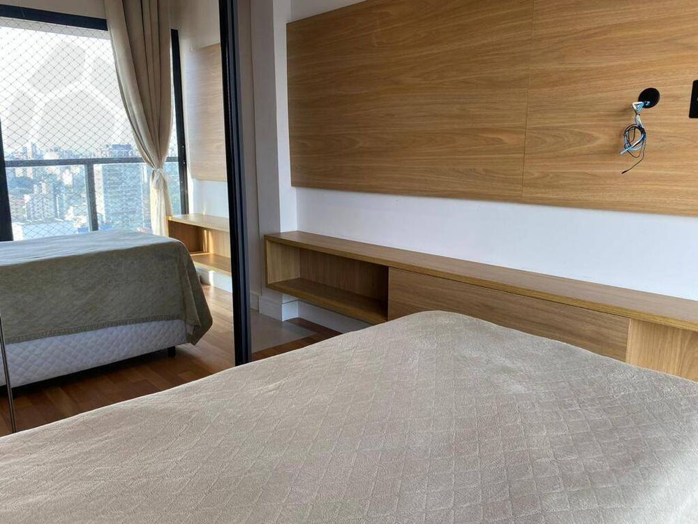 Apartamento para alugar com 3 quartos, 215m² - Foto 14