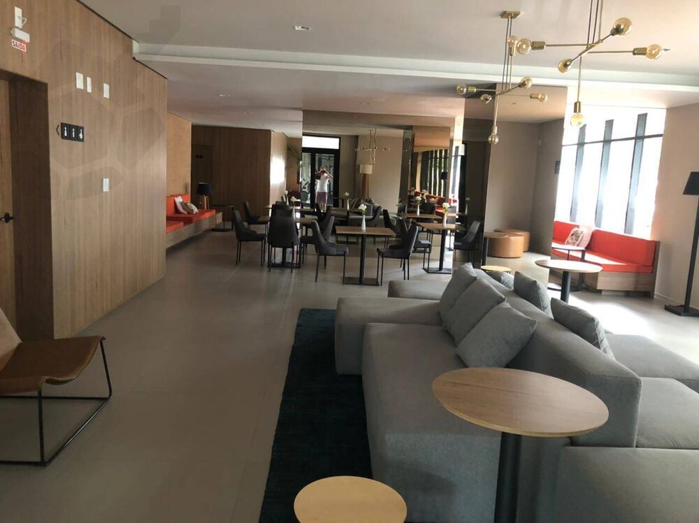 Apartamento para alugar com 3 quartos, 215m² - Foto 41