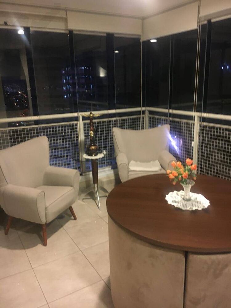 Apartamento à venda com 2 quartos, 80m² - Foto 1