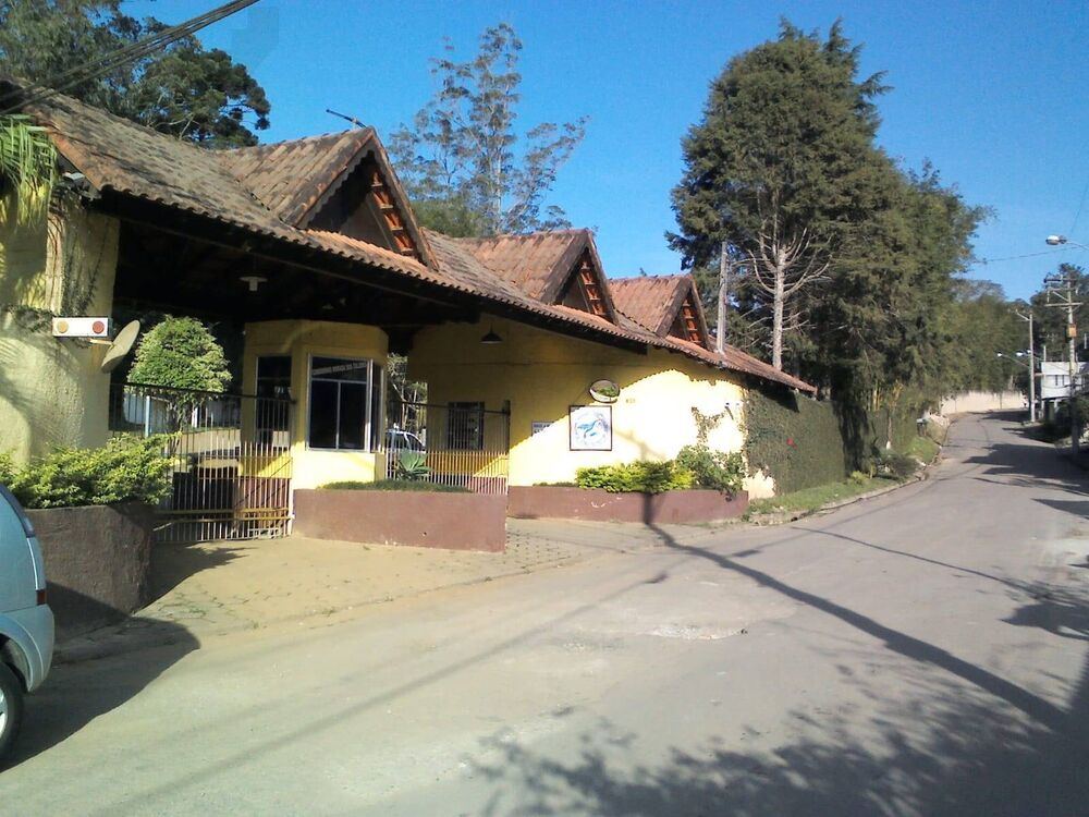 Casa à venda com 4 quartos, 240m² - Foto 4