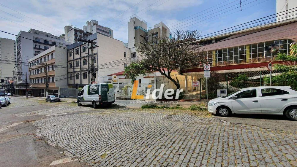 Casa, 4 quartos, 174 m² - Foto 3