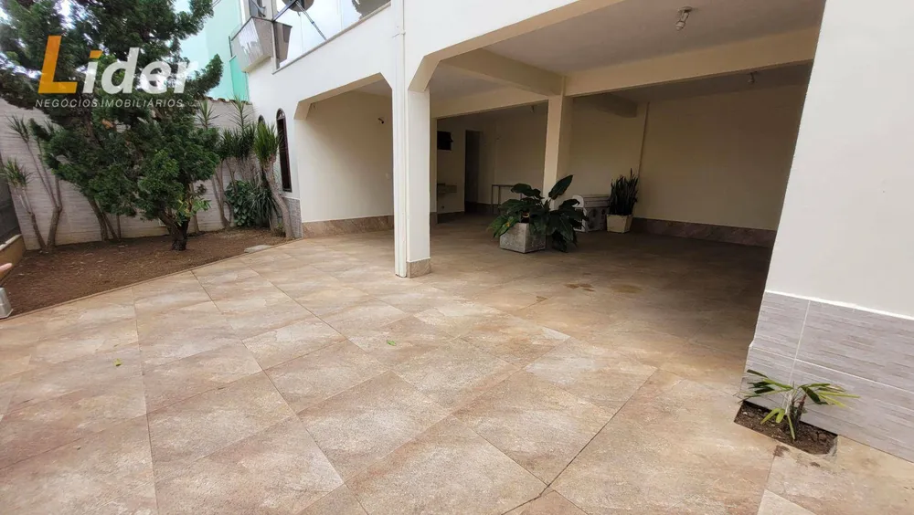 Casa, 4 quartos, 279 m² - Foto 4