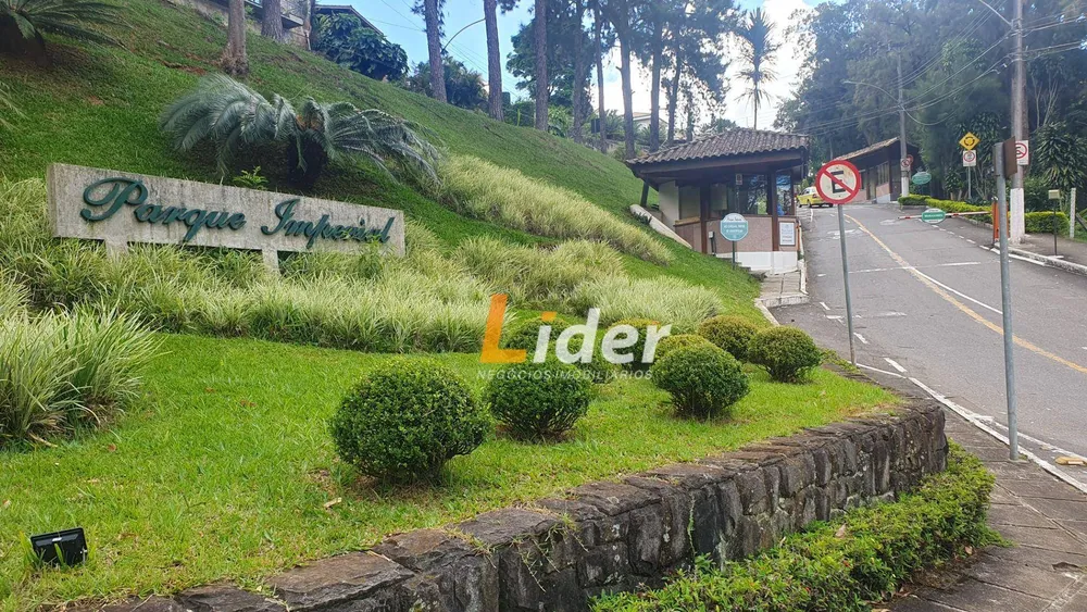 Loteamento e Condomínio, 1000 m² - Foto 1