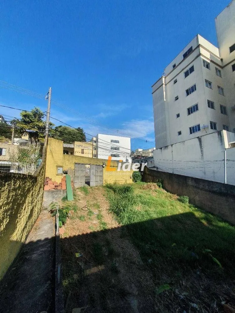 Casa, 3 quartos, 525 m² - Foto 2