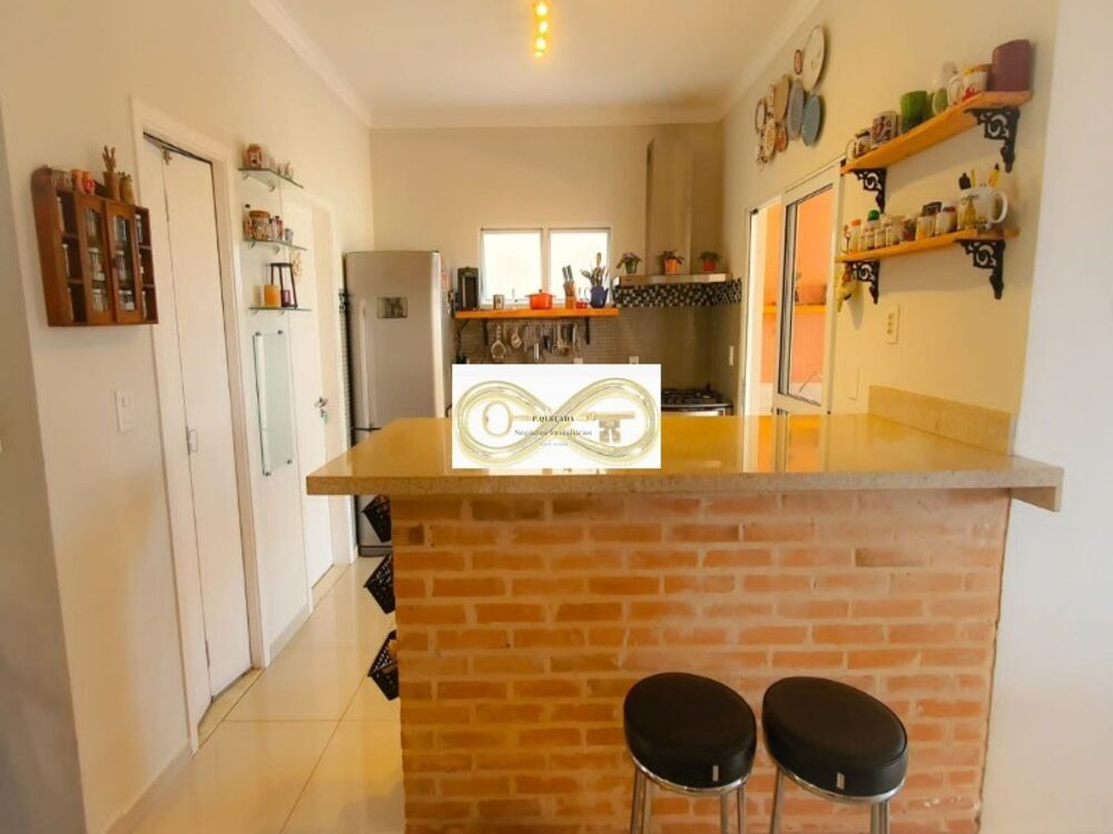 Casa à venda com 3 quartos, 170m² - Foto 3