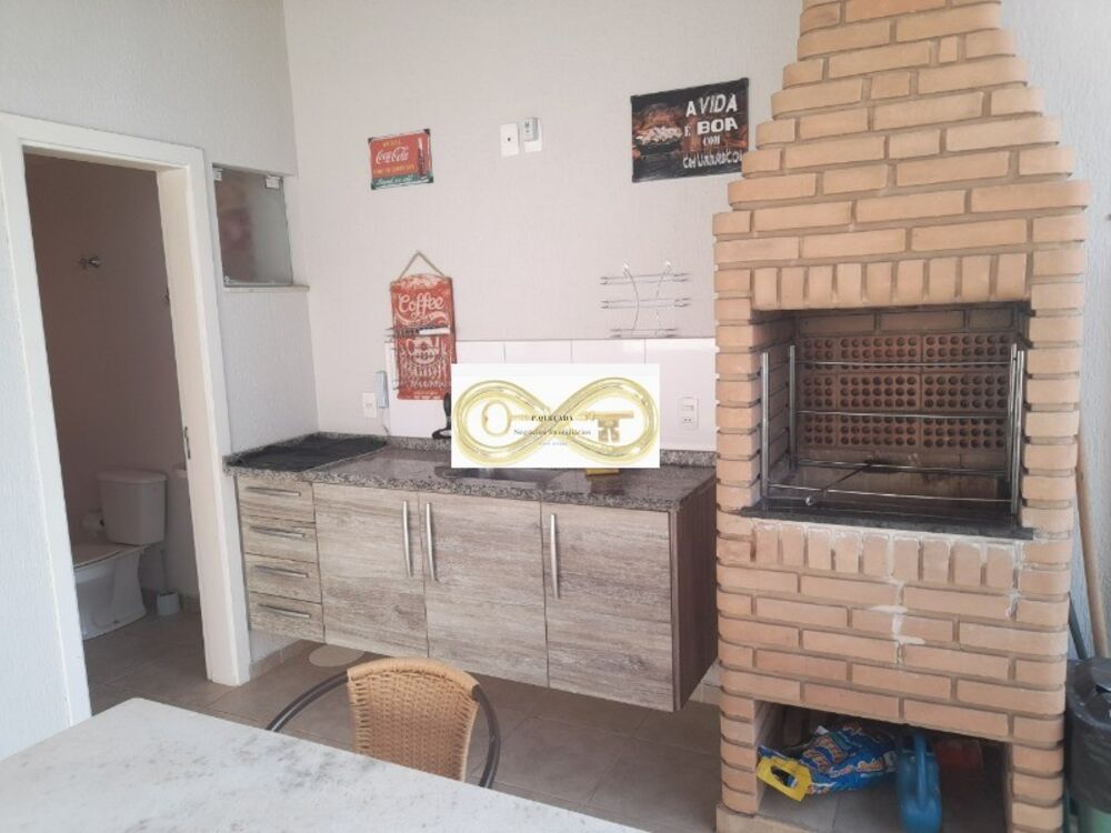 Casa à venda com 2 quartos, 180m² - Foto 4