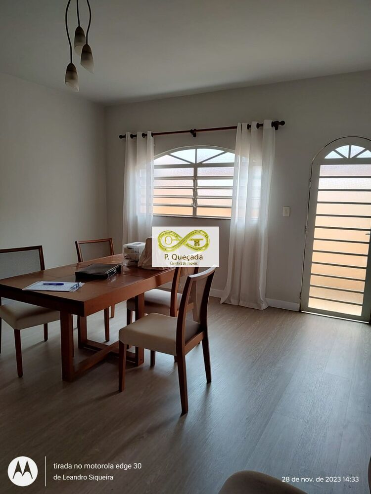 Casa, 3 quartos, 286 m² - Foto 27