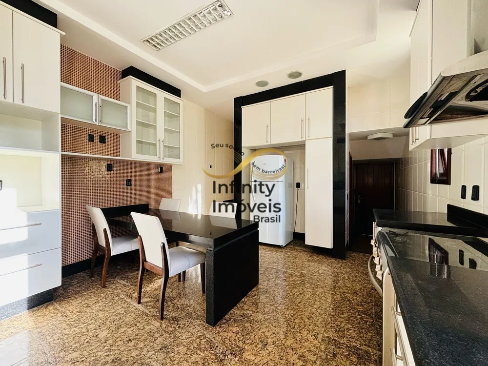 Casa, 4 quartos, 650 m² - Foto 4