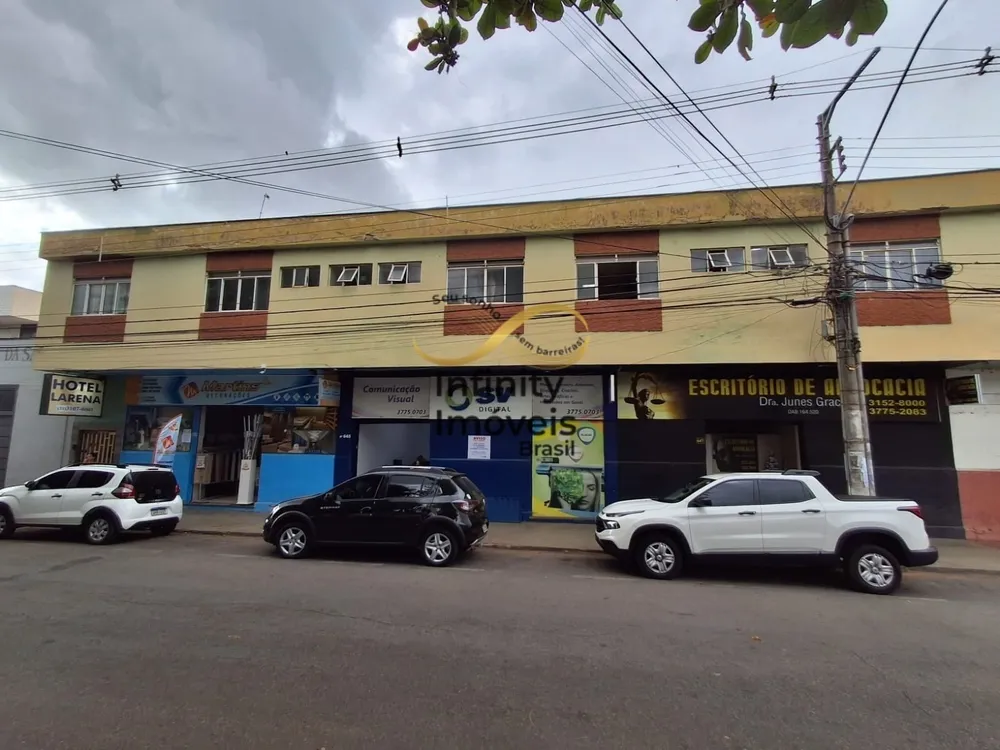 Prédio Inteiro, 3000 m² - Foto 1