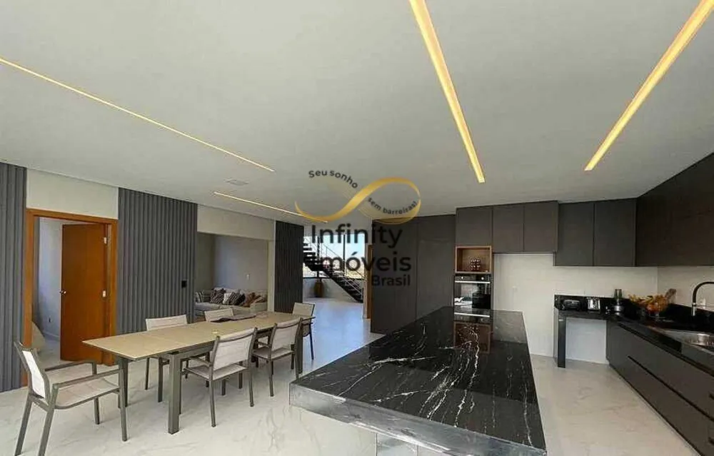 Casa, 5 quartos, 408 m² - Foto 2