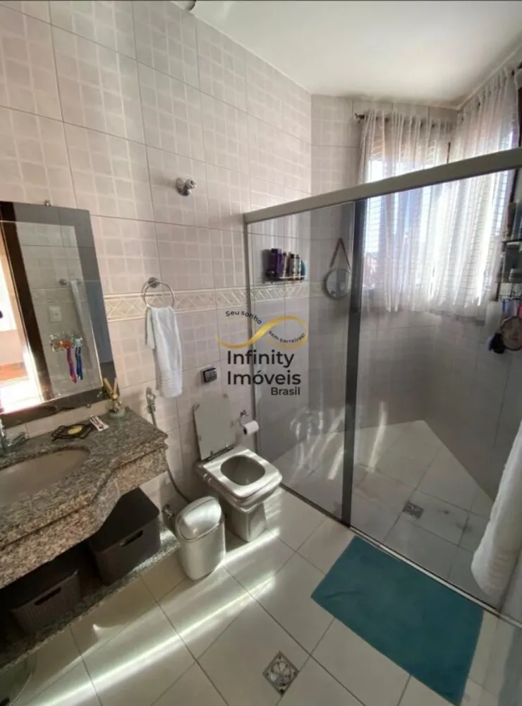 Casa, 4 quartos, 370 m² - Foto 4