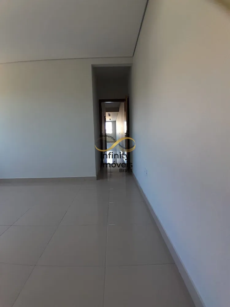 Casa, 5 quartos, 230 m² - Foto 2