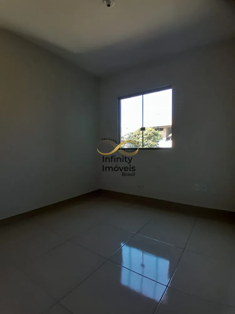 Casa, 5 quartos, 230 m² - Foto 3