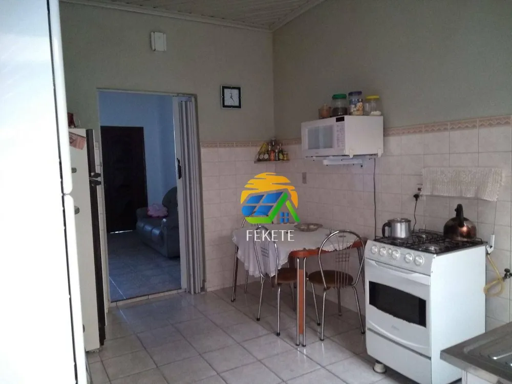 Casa, 4 quartos, 180 m² - Foto 9