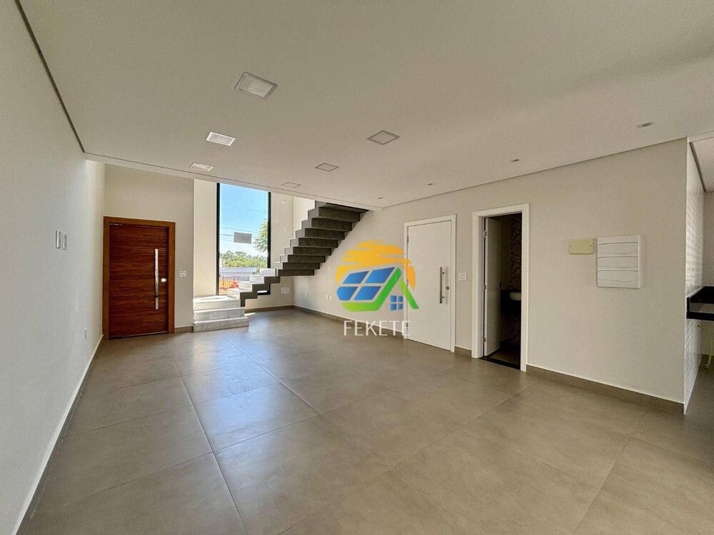 Sobrado, 3 quartos, 245 m² - Foto 3