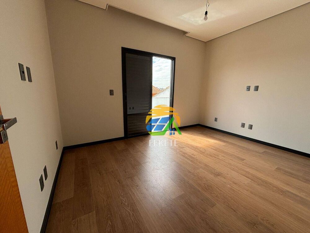 Sobrado, 3 quartos, 240 m² - Foto 4