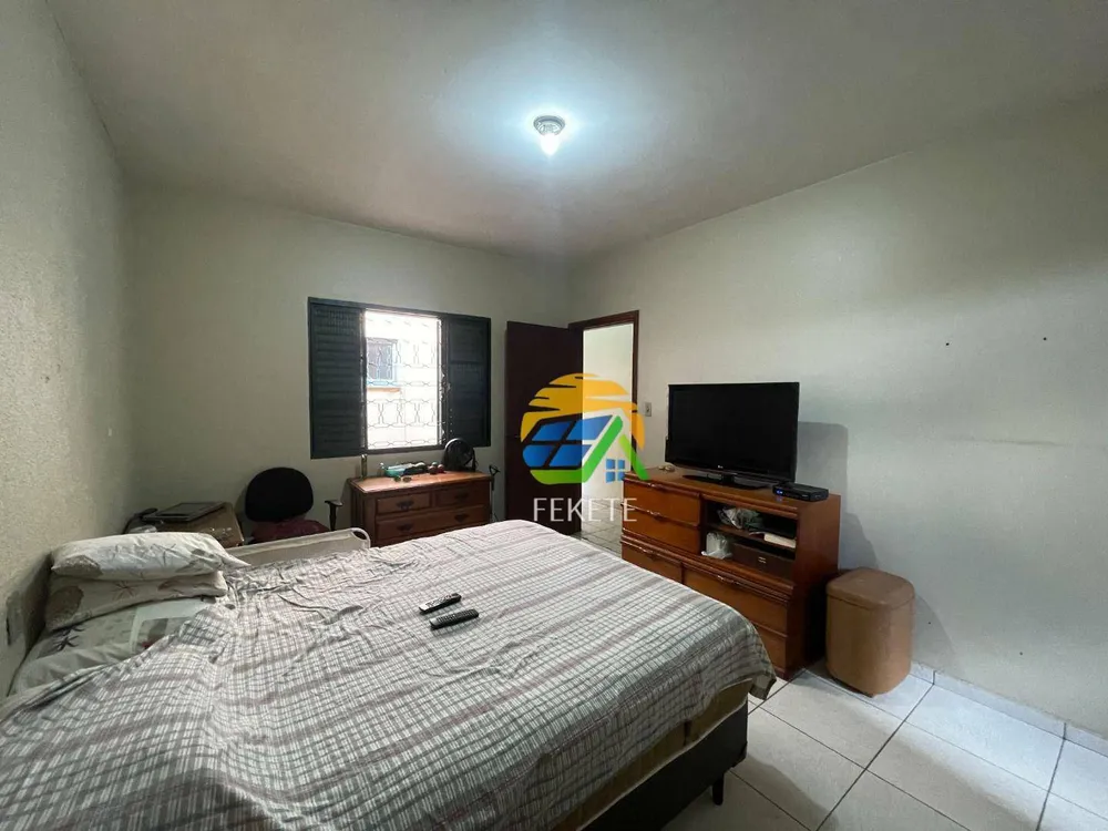 Casa, 4 quartos, 221 m² - Foto 9