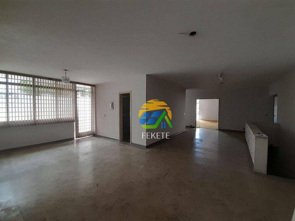 Casa, 4 quartos, 376 m² - Foto 1