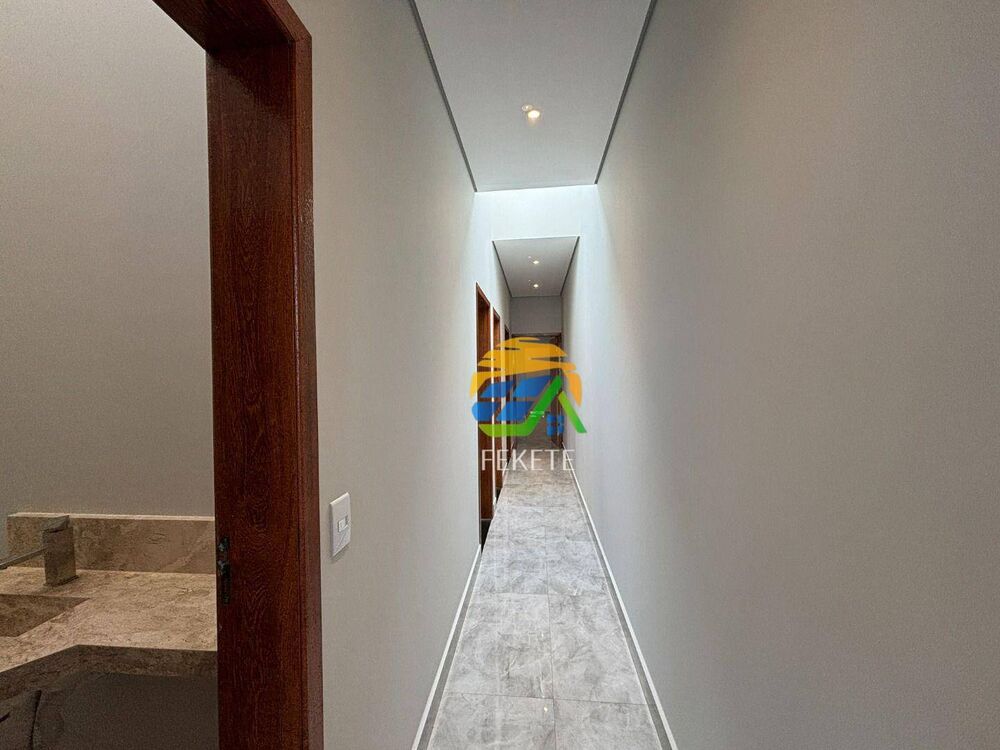 Casa de Condomínio à venda com 3 quartos, 135m² - Foto 4