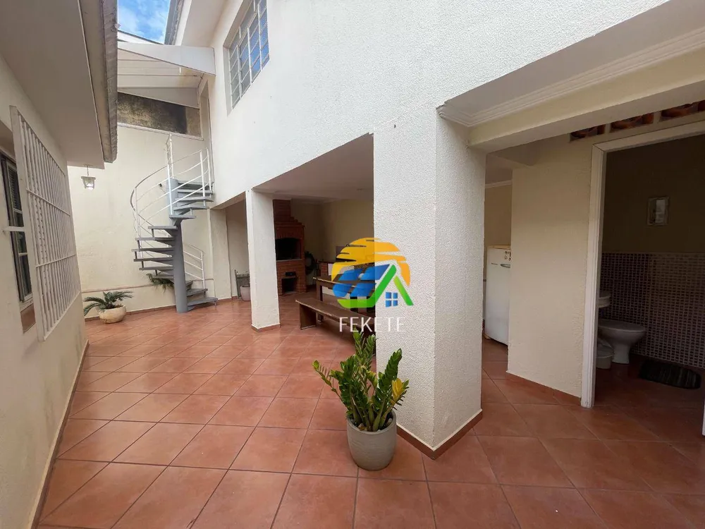 Casa, 3 quartos, 187 m² - Foto 15