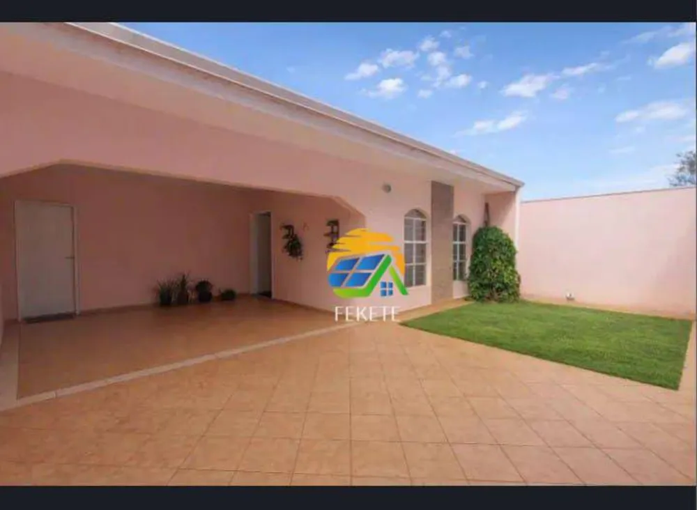 Casa, 4 quartos, 220 m² - Foto 1