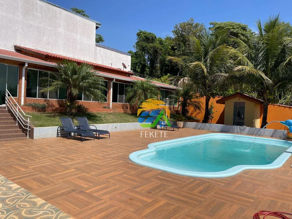 Chácara, 4 quartos, 1000 m² - Foto 1