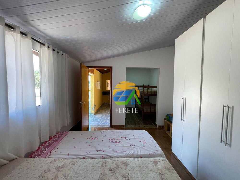 Chácara, 4 quartos, 1000 m² - Foto 4