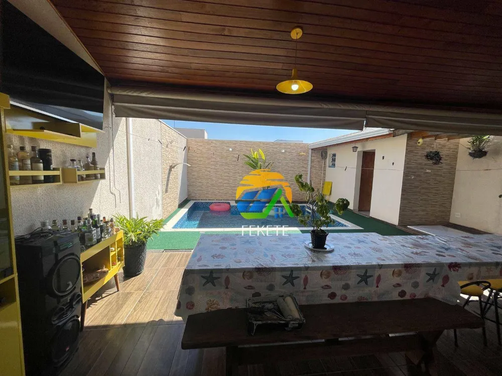 Sobrado, 3 quartos, 179 m² - Foto 2