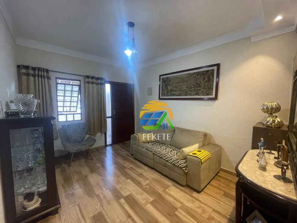 Casa, 4 quartos, 234 m² - Foto 2