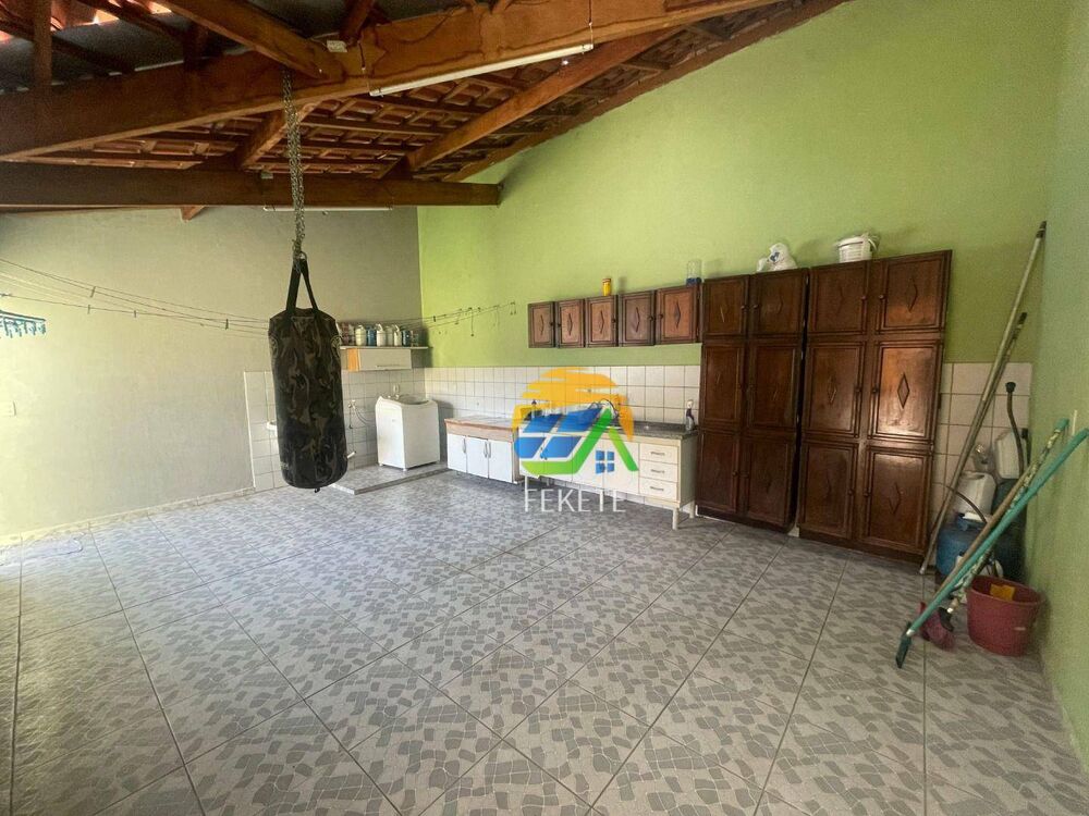 Casa, 4 quartos, 234 m² - Foto 4