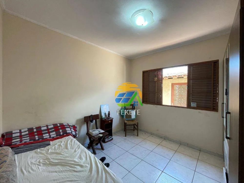 Casa, 3 quartos, 259 m² - Foto 10