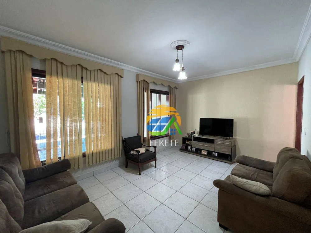 Casa, 3 quartos, 259 m² - Foto 12