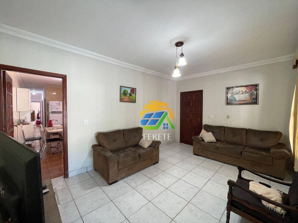 Casa, 3 quartos, 259 m² - Foto 2