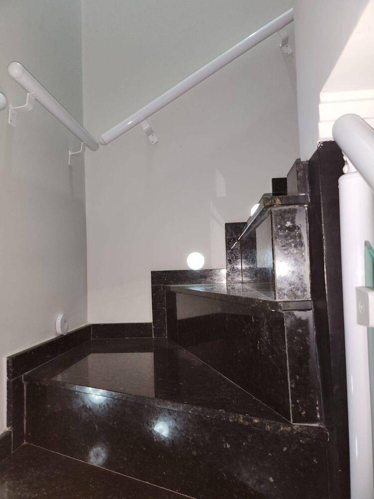 Casa à venda com 2 quartos, 56m² - Foto 3