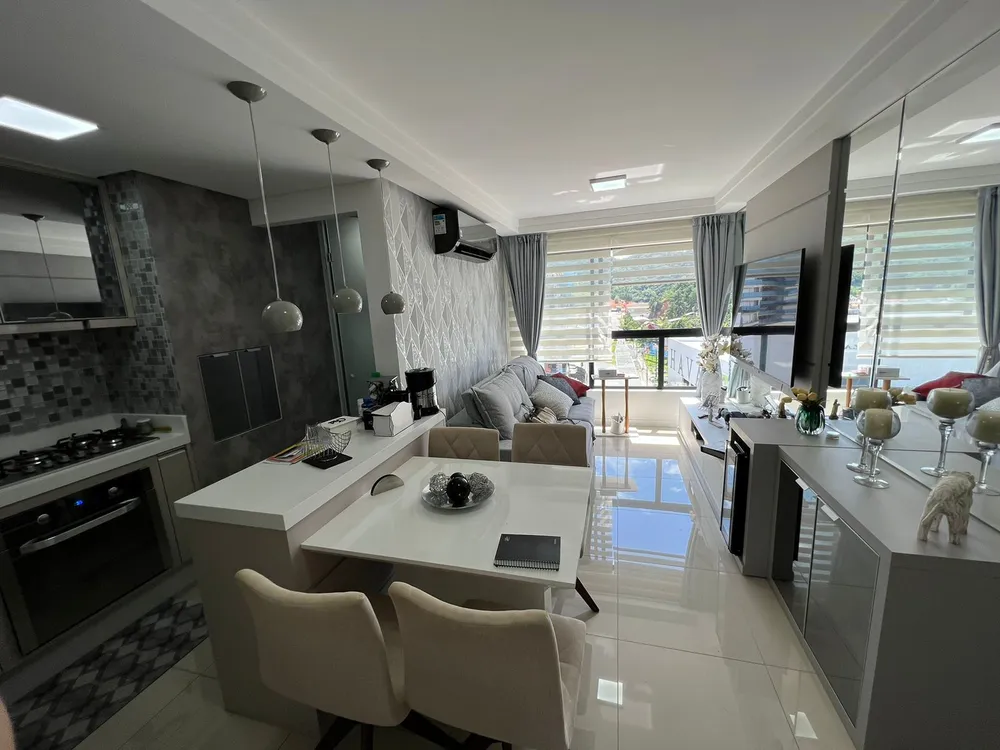 Apartamento, 2 quartos, 57 m² - Foto 1
